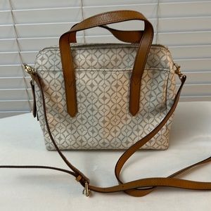Fossil satchel- handbag or crossbody